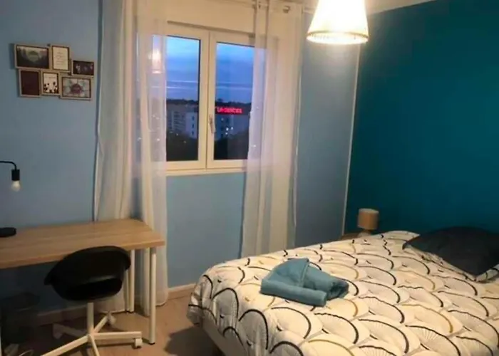 Apartman Private - Flat Share - Tram A - C3-4 Cenon